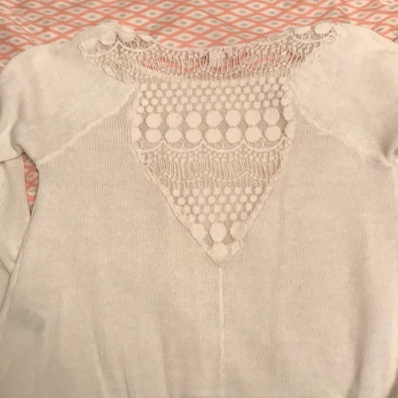 Dress shirts 2 M 1 S that fits like M - Picture 2 of 8